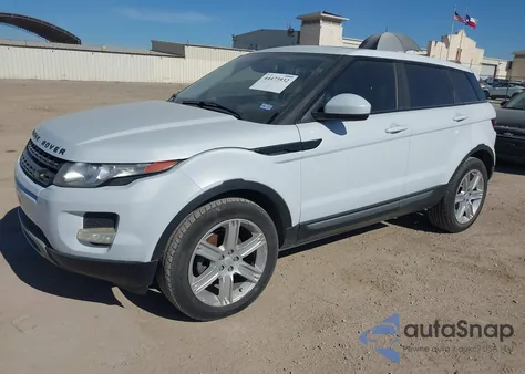 2015 Land Rover Range Rover Evoque Pure z USA, uszkodzony, nr VIN SALVP2BG8FH068489